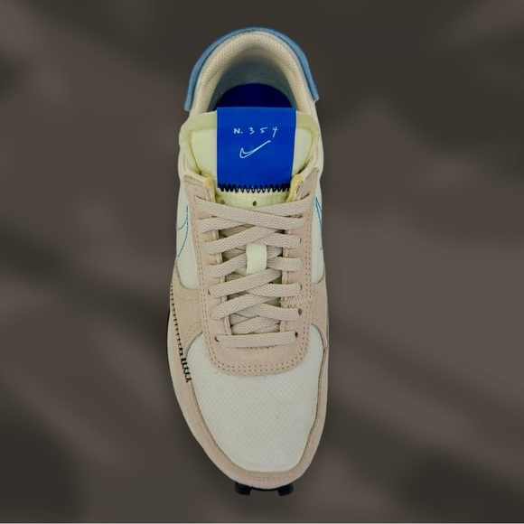 Women’s Nike DBreak-Type Size 6 - Picture 4 of 8